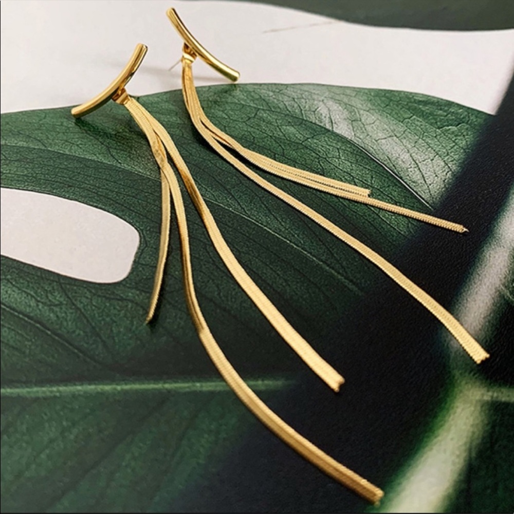 NEW 18K YELLOW GOLD BAR LONG TASSEL EARRINGS - Picture 3 of 9